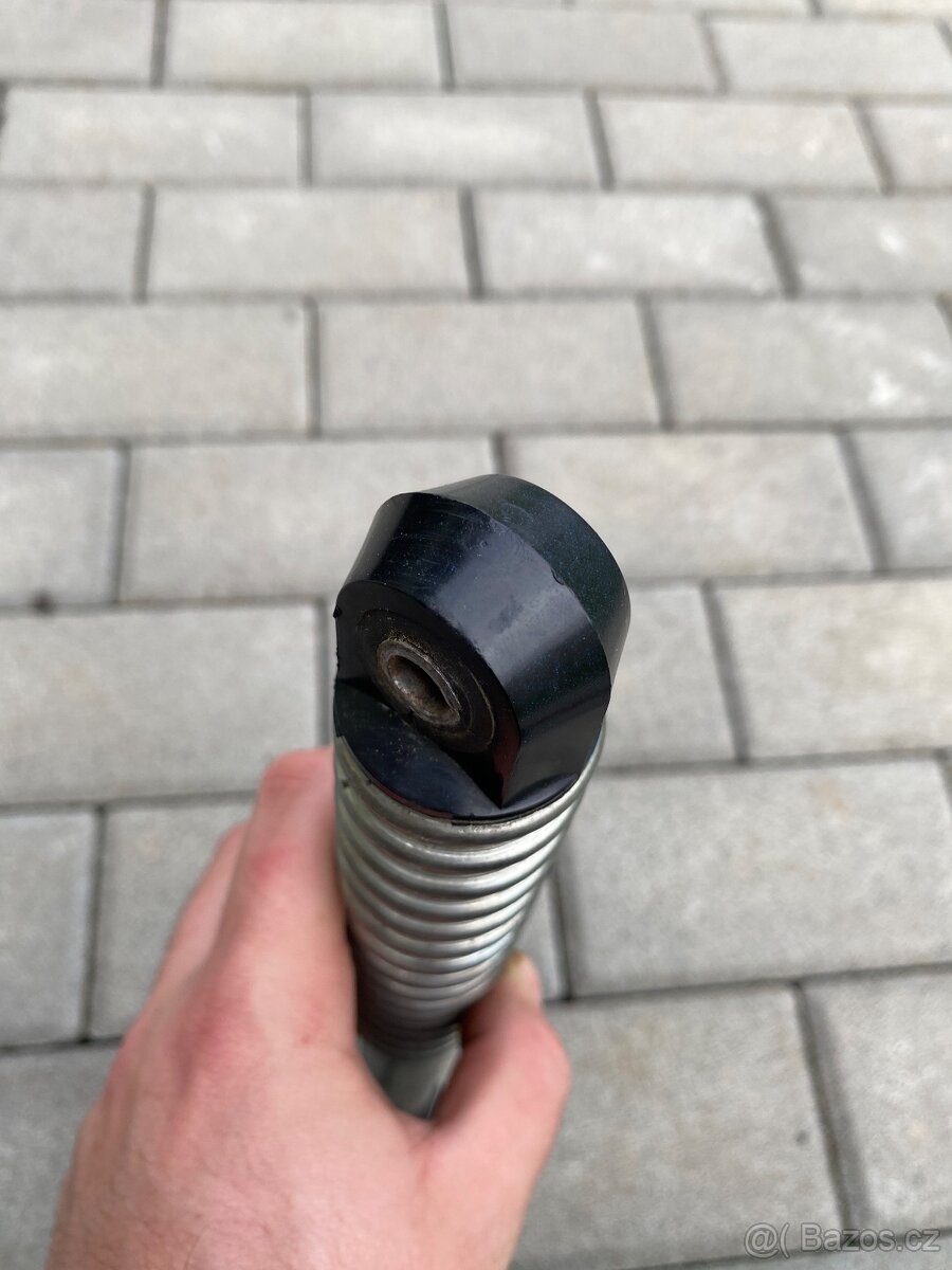 Zadní tlumiče Babetta 210 - 5