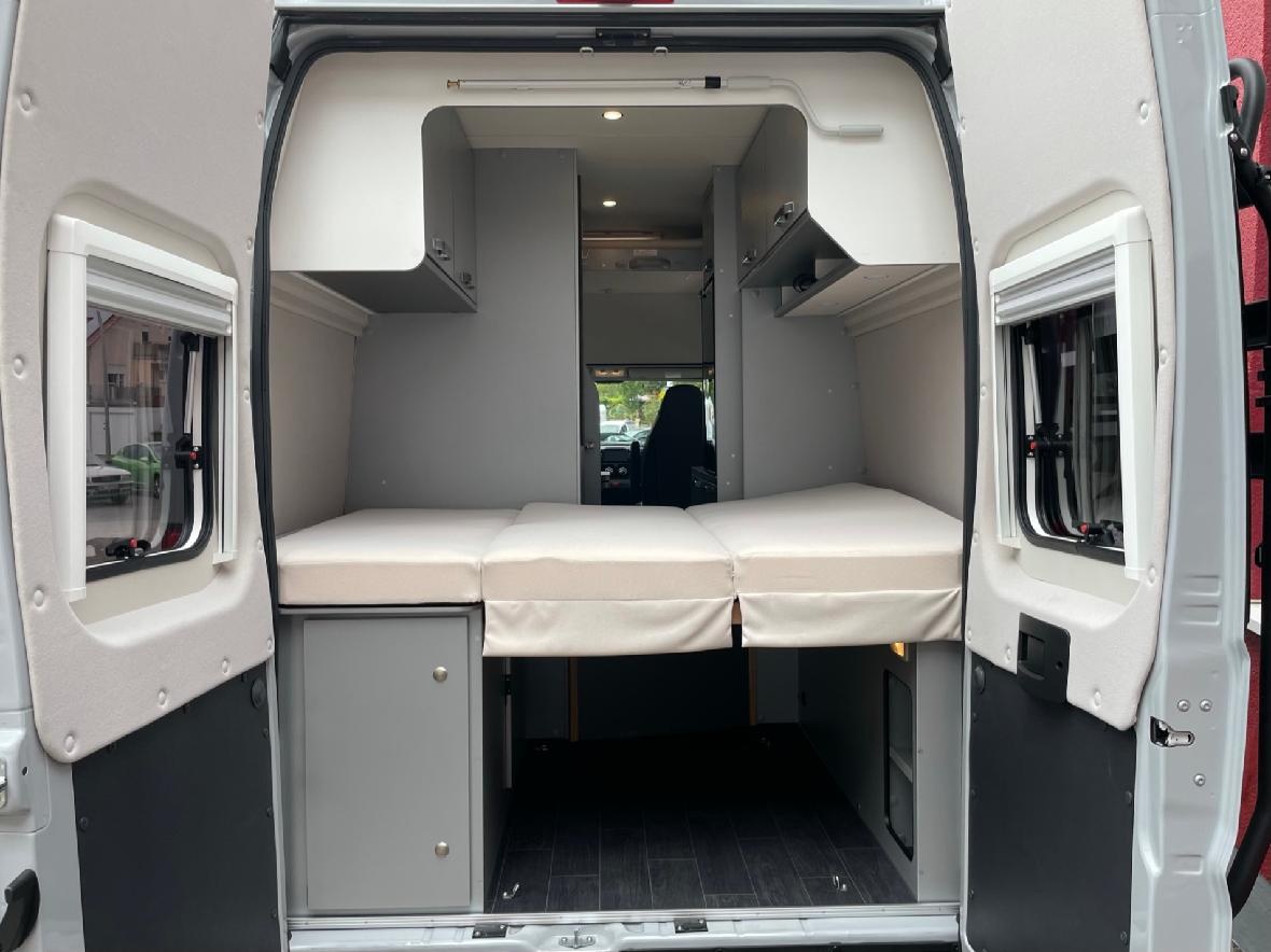 Pronájem obytná dodávka vůz Weinsberg Fiat Nový - 5