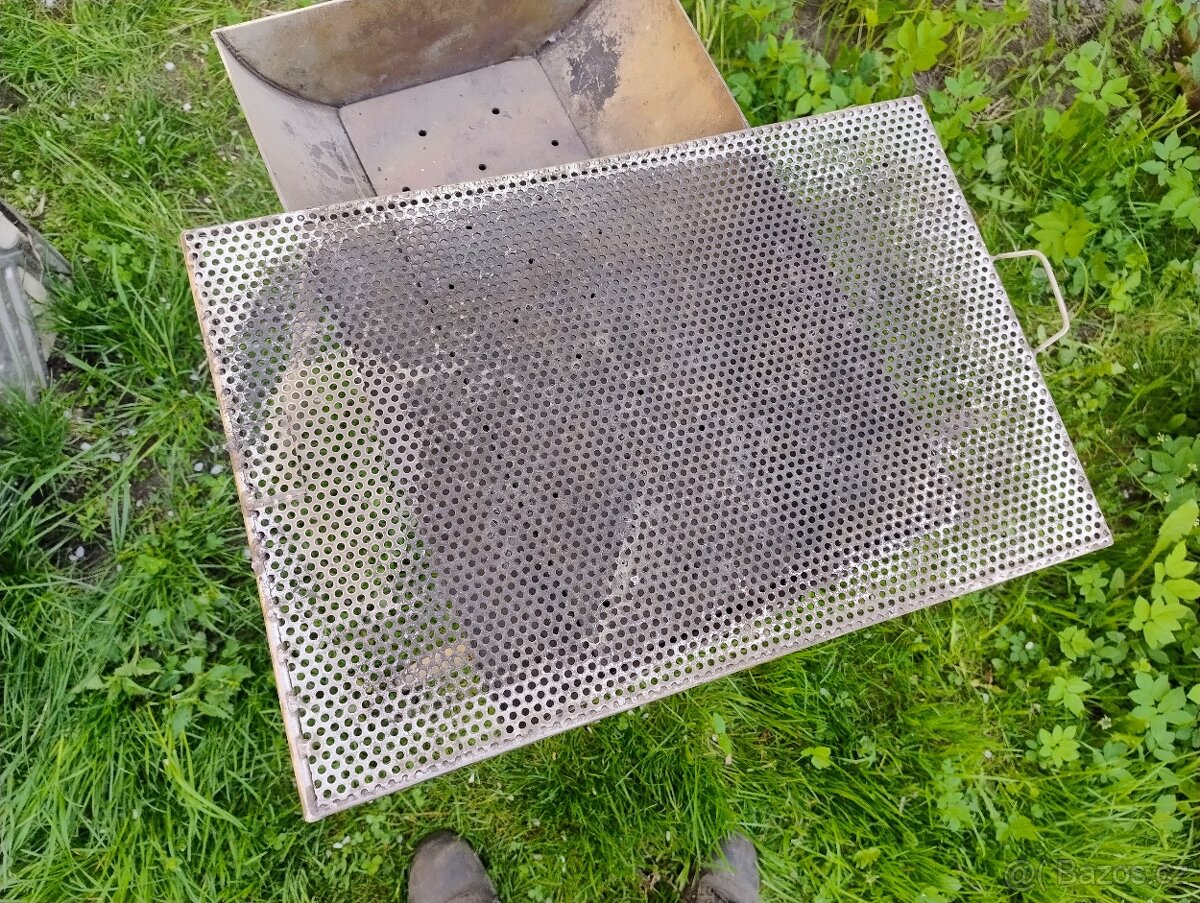 Nerezový gril, topeniště - 5