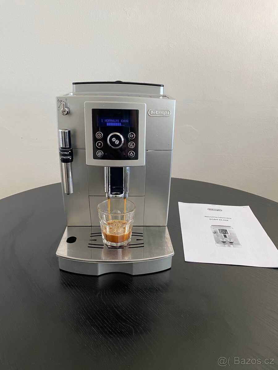 Kávovar Delonghi Magnifica ECAM - 5