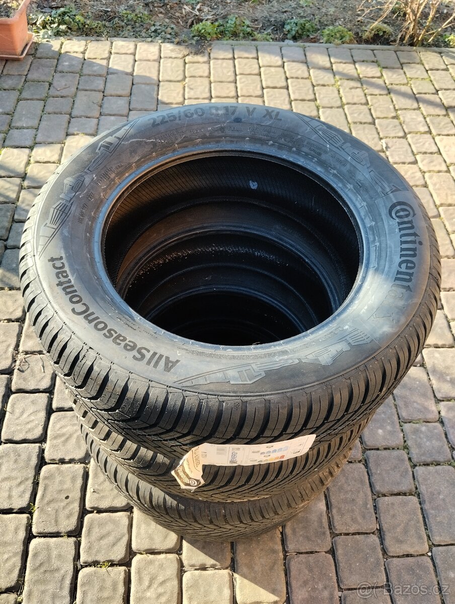 225/60 R17 CONTINENTAL CELOROČNÍ SADA - 5