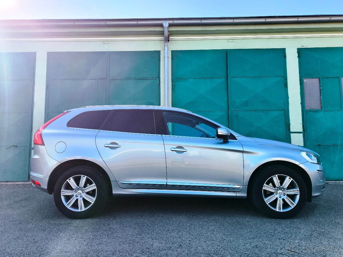 Volvo XC60 D4/133kW SUMMUM - 5