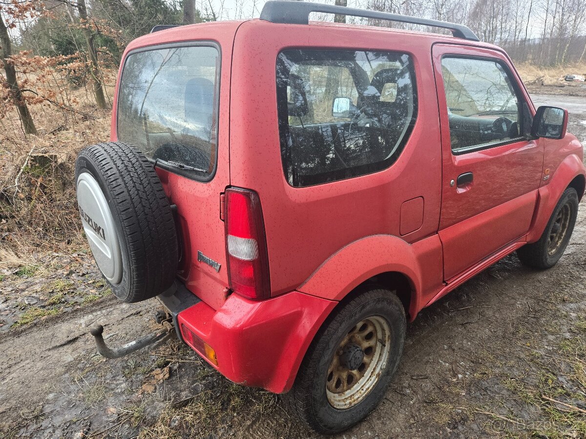 Suzuki Jimny 1.5dCi - 5