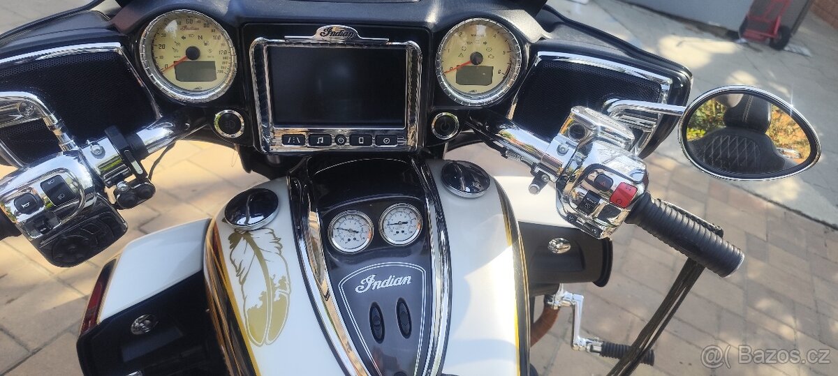Indian roadmaster elite - 5