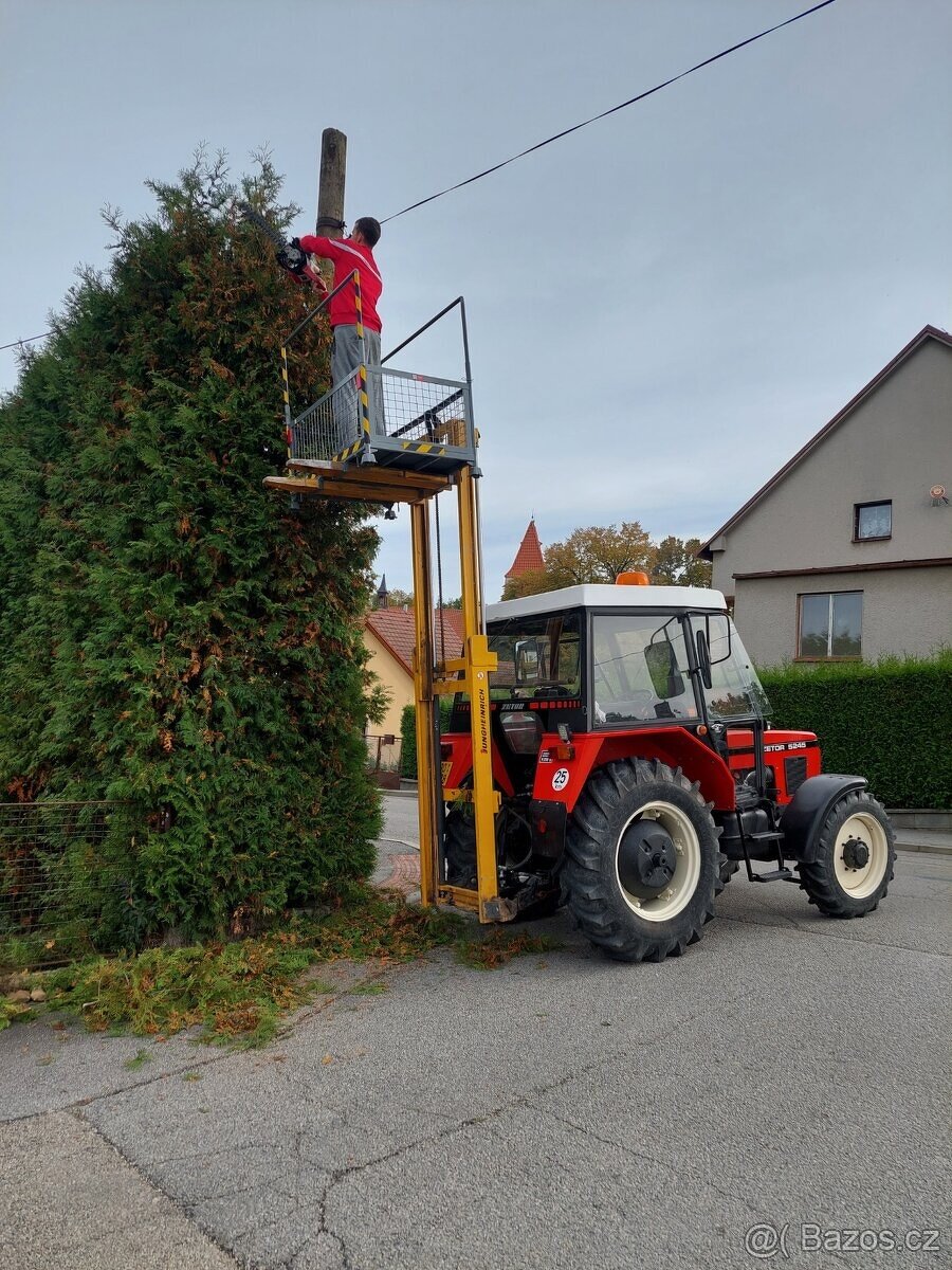 Vysokozdvižné zařízení na traktor Jungheinrich - 5