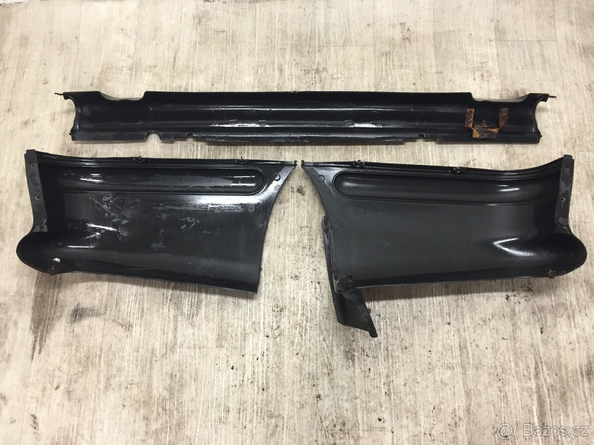 ŠKODA FELICIA PICK-UP 1995-2002 - KOMPLETNÍ ZADNÍ NÁRAZNÍK - 5