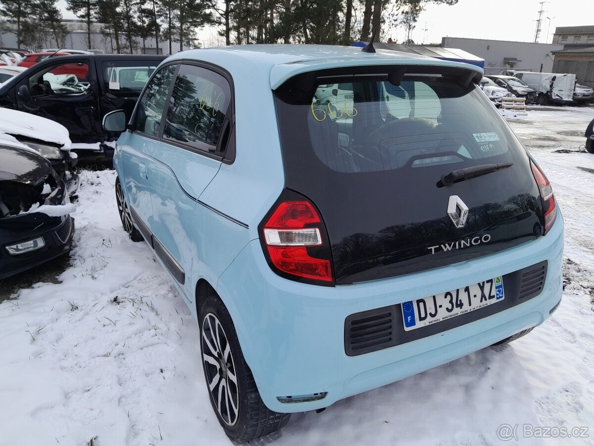 Renault Twingo III 1,0 - 5