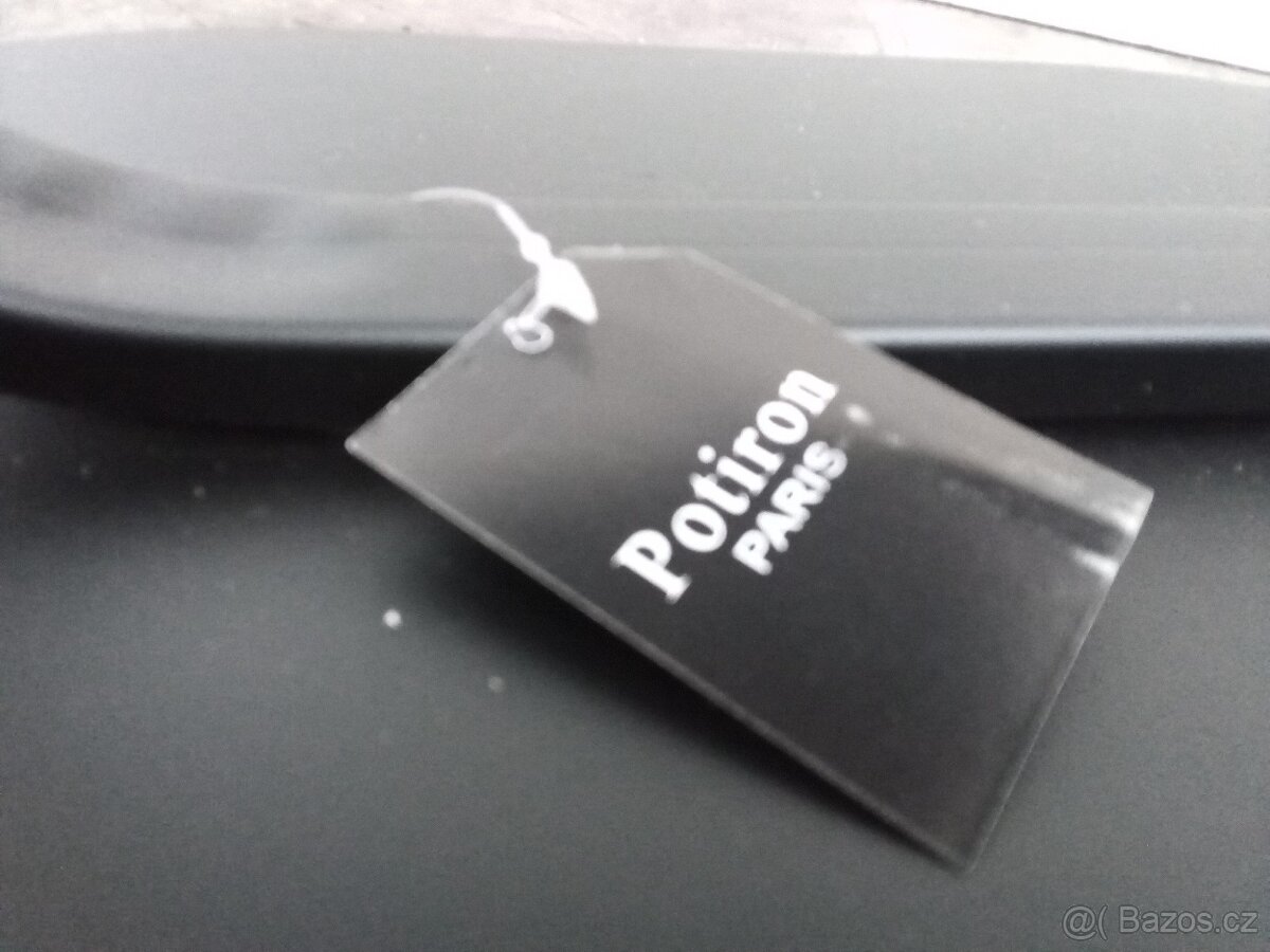 NOVÝ Odkládací stolek "Celeste" - kov a dřevo Potiron Pari - 5