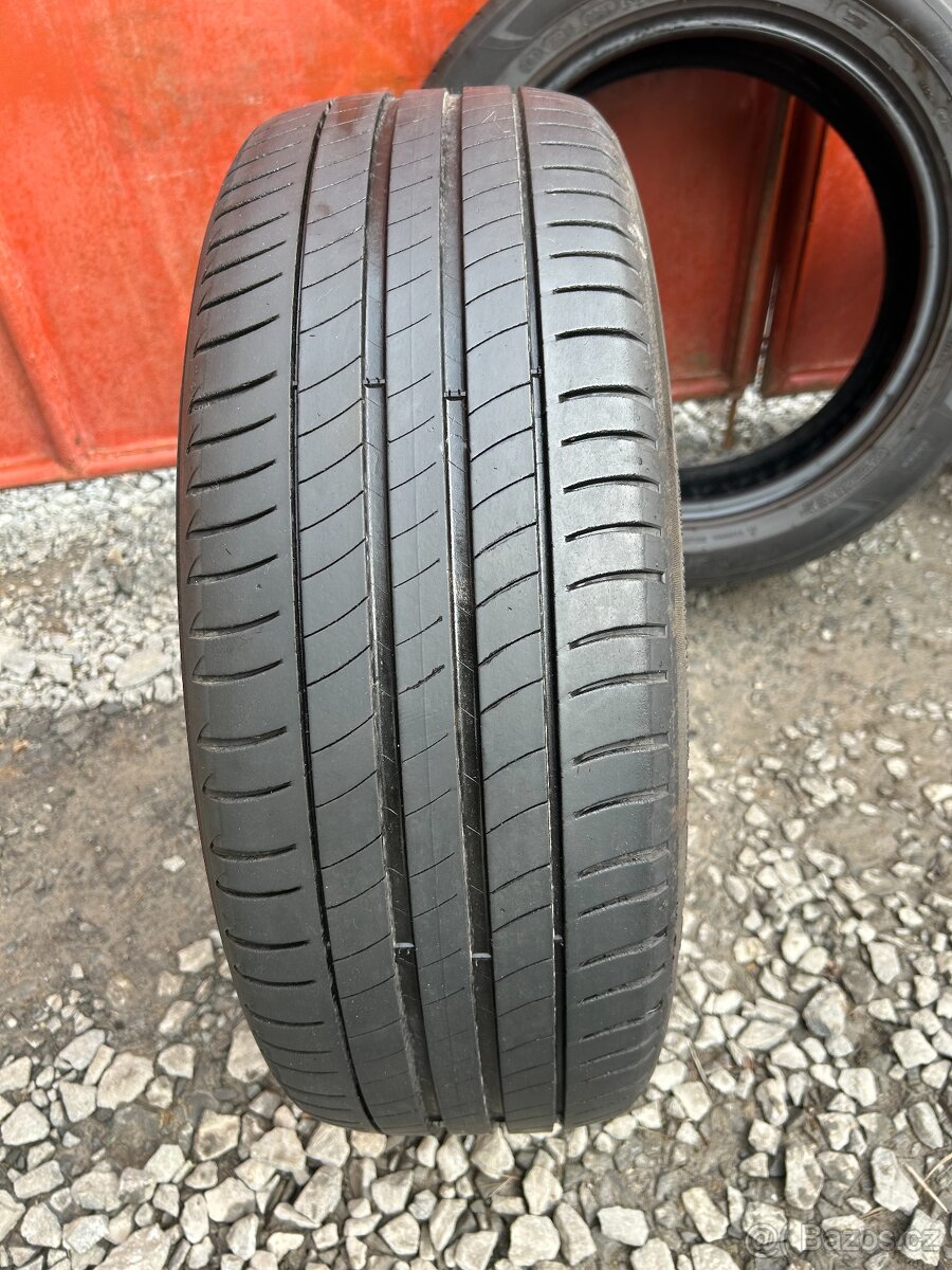 Prodám gumy 215/55/18 - 5