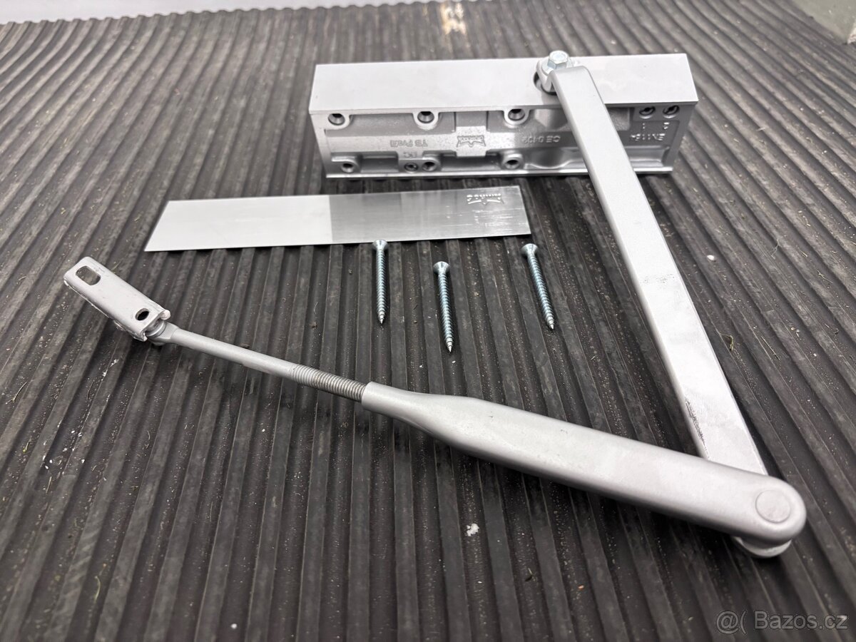 Dveřní zavírač - 5