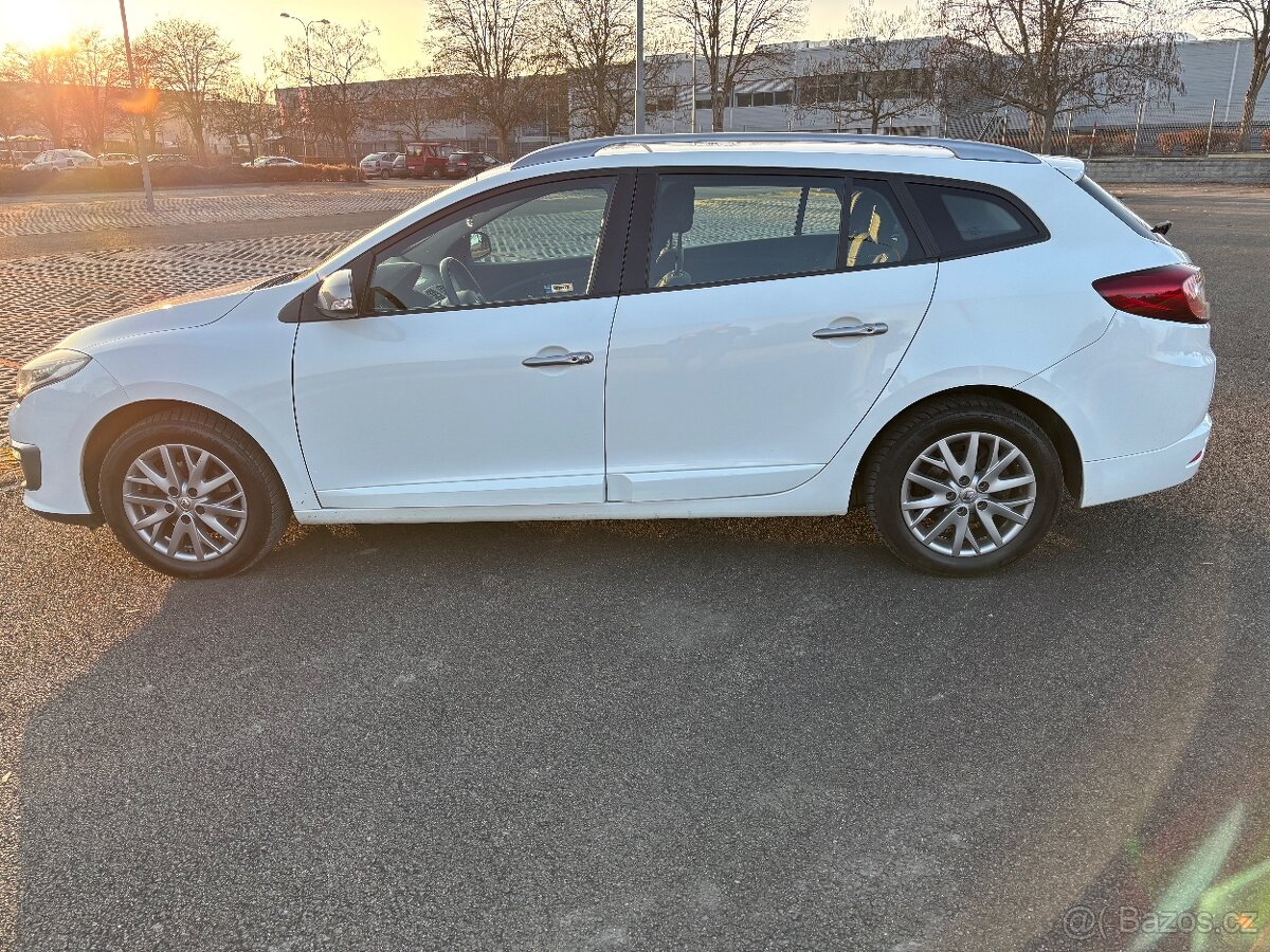 Renault Megane 3 - 5