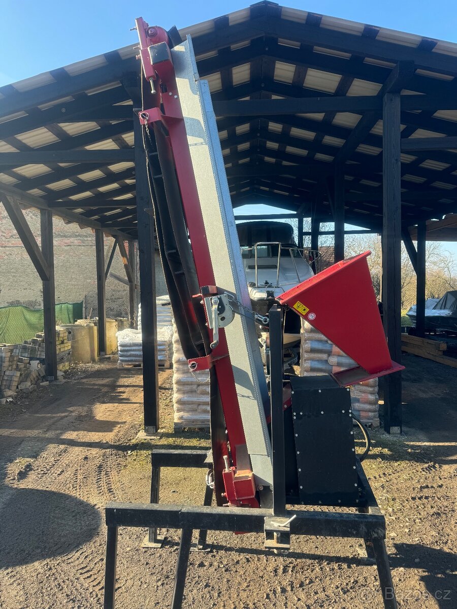 Špalíkováč Profi otvor 100x220 za traktor - 5