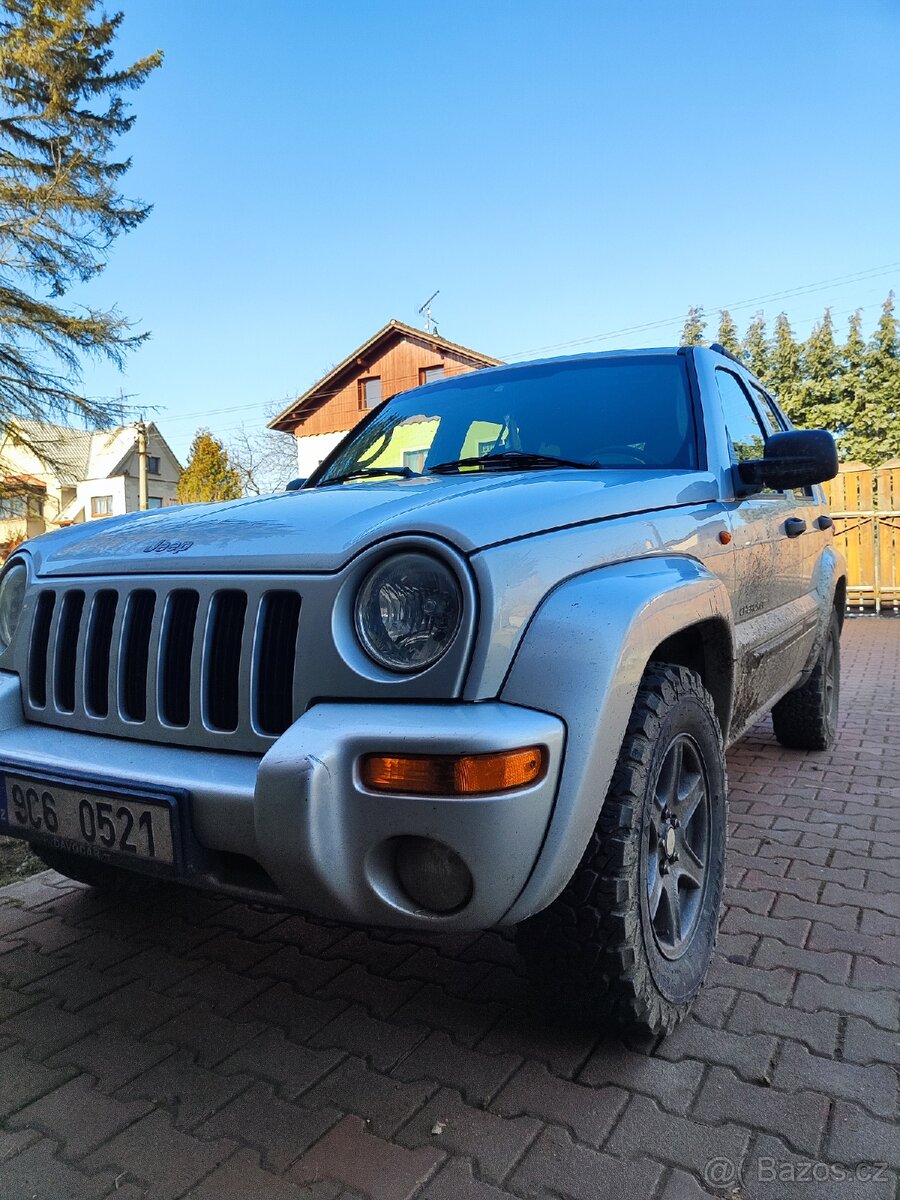 Jeep Cherokee 2,8 CRD - 5