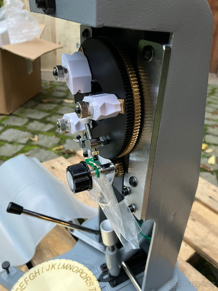 Gravírovací stroj na vnitřky prstenů - 5