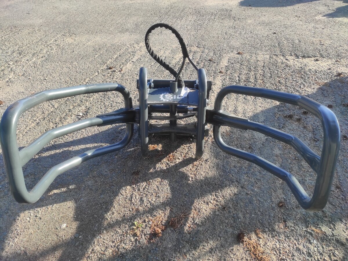 Kleště na kulaté balíky- max. rozevření 160cm - 5