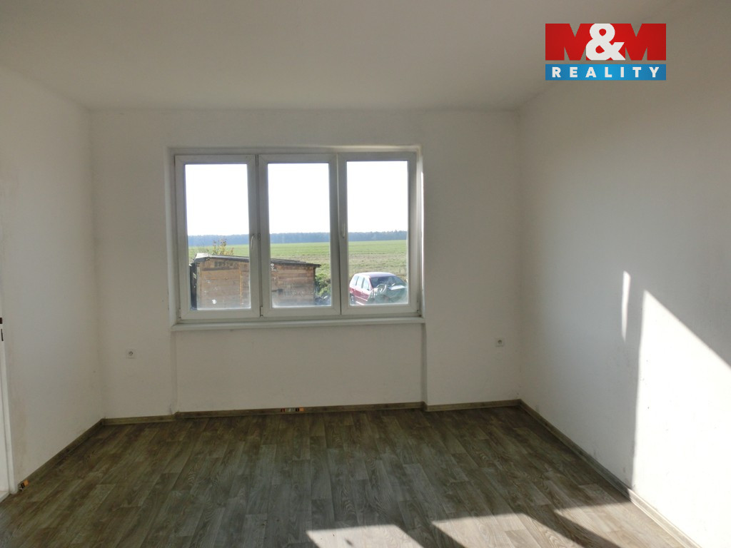 Prodej bytu 2+1, 51 m², Dolní Krupá - 5