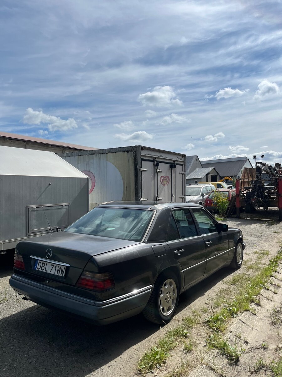 Mercedes w124 - 5