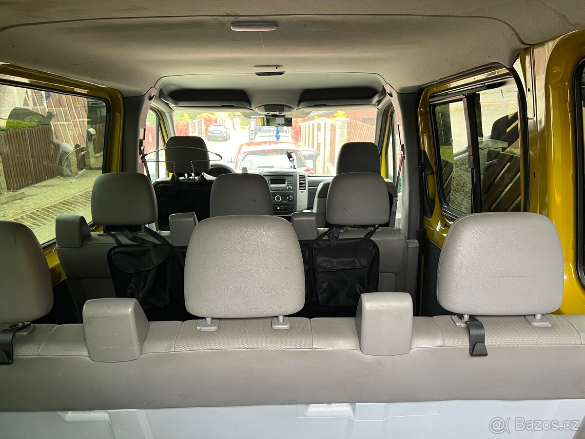 Volkswagen Crafter 2.5 TDI, 80kW,8 míst - 5