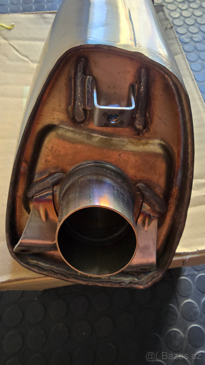 Výfuk pro Suzuki GSX-S 1000 GT (14310-48K00-H01) - 5