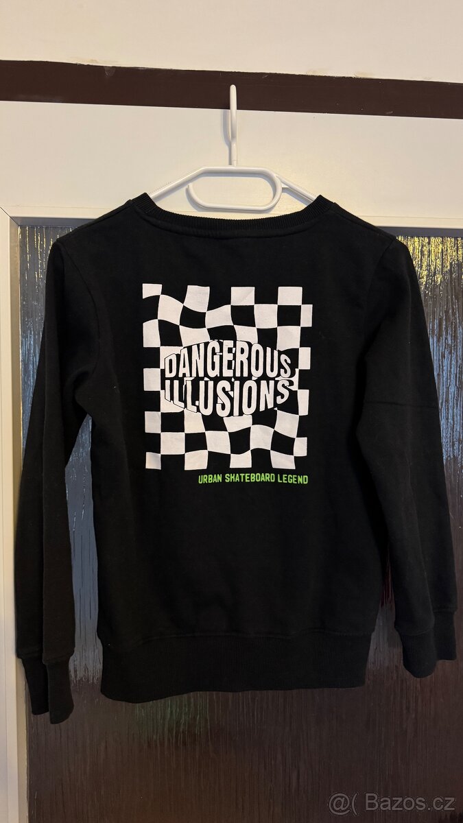 4x chlapecká mikina 134/140 - 5