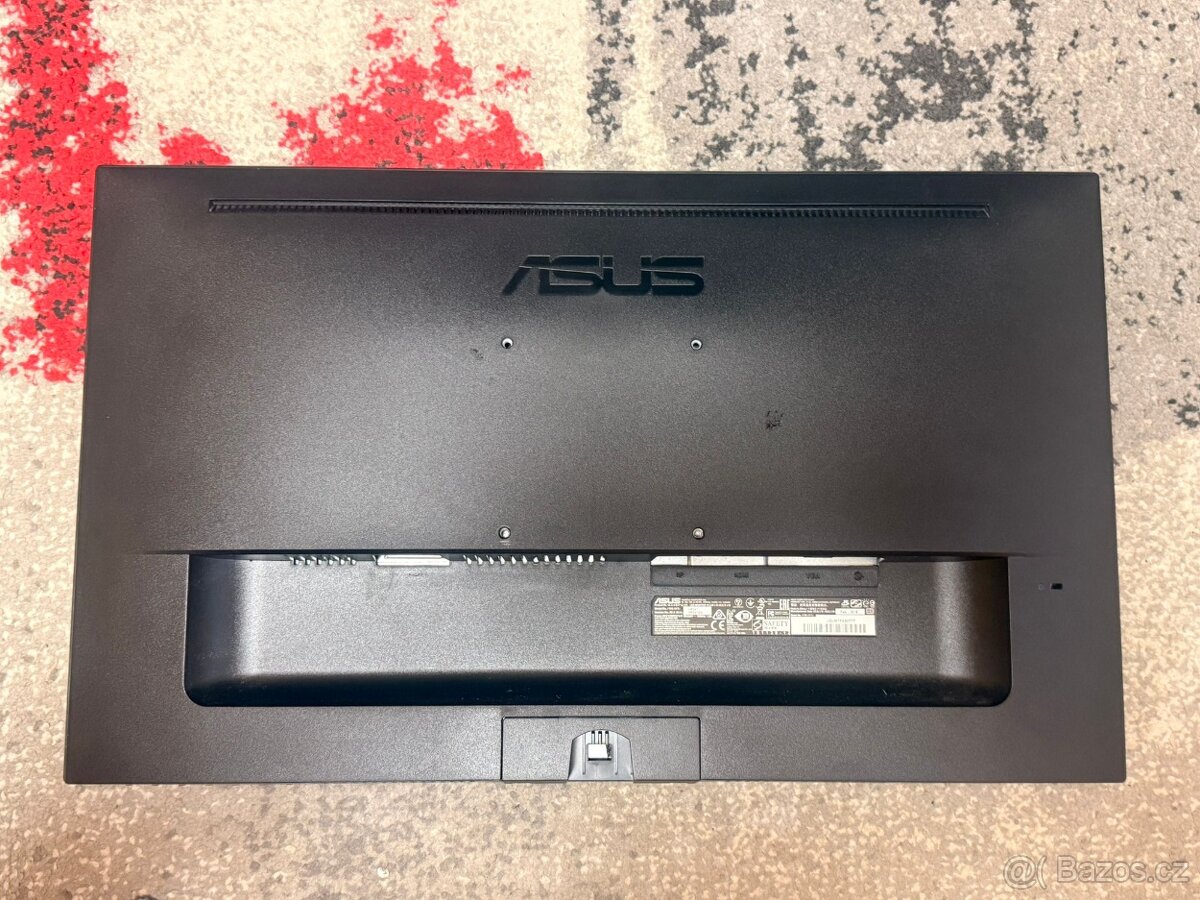 Prodám: HP Pavilion Gaming TG01-2902nc Black - 5