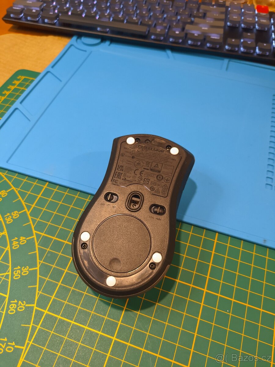 Lenovo Legion M600 Wireless Gaming Mouse - 5