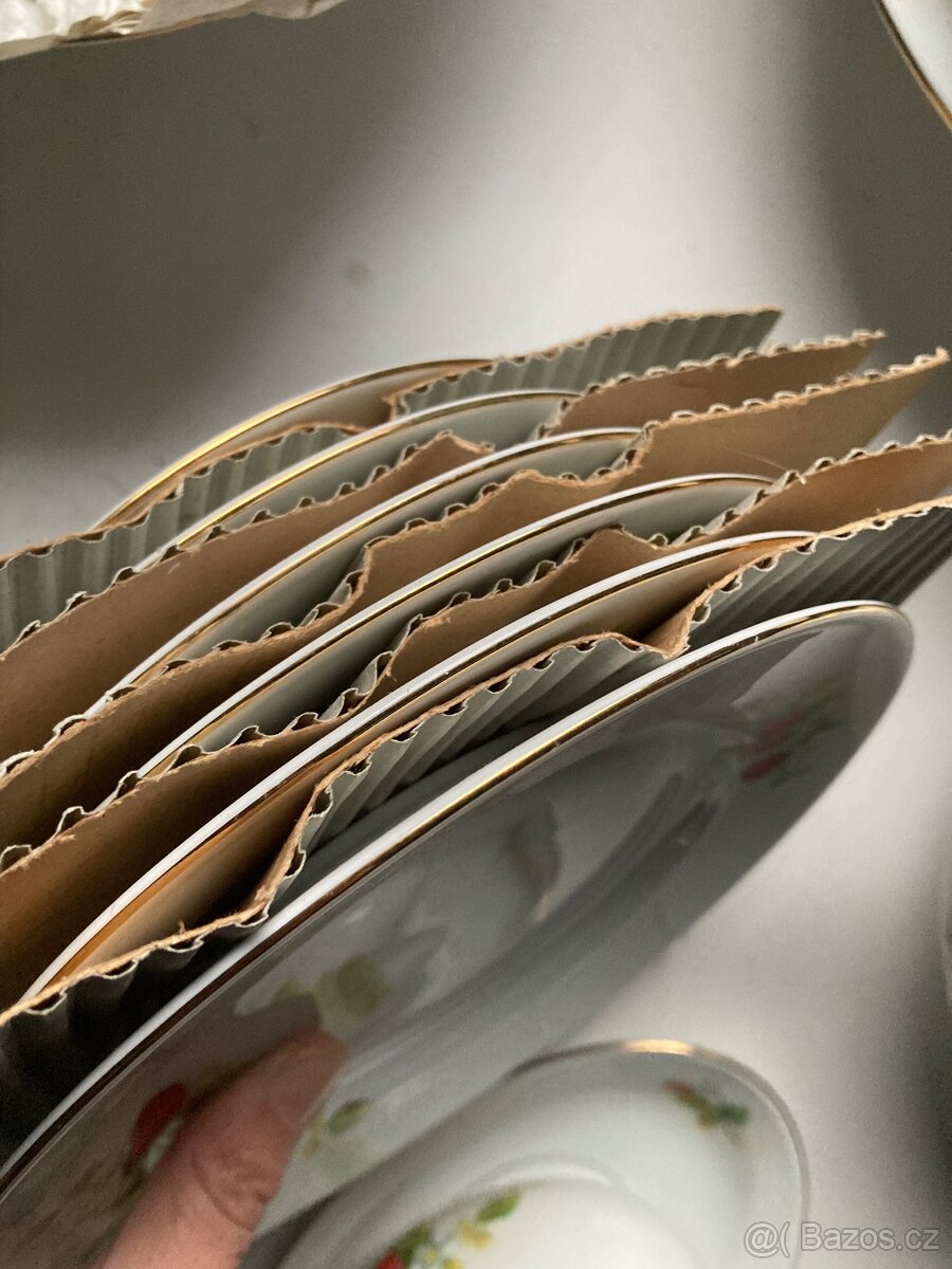 Porcelánový set Thun jahody - 5