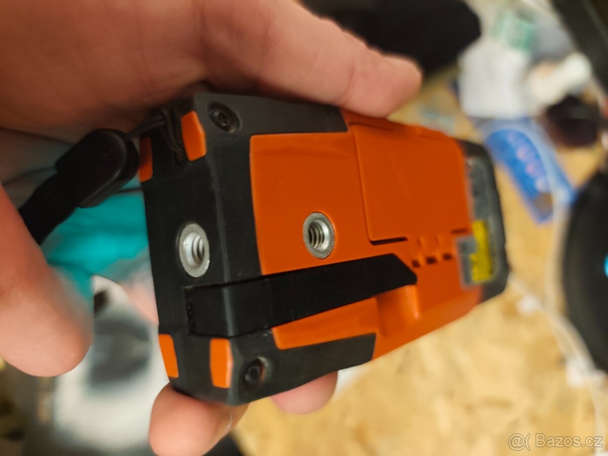 Laserový dálkoměr Hilti PD-E - 5