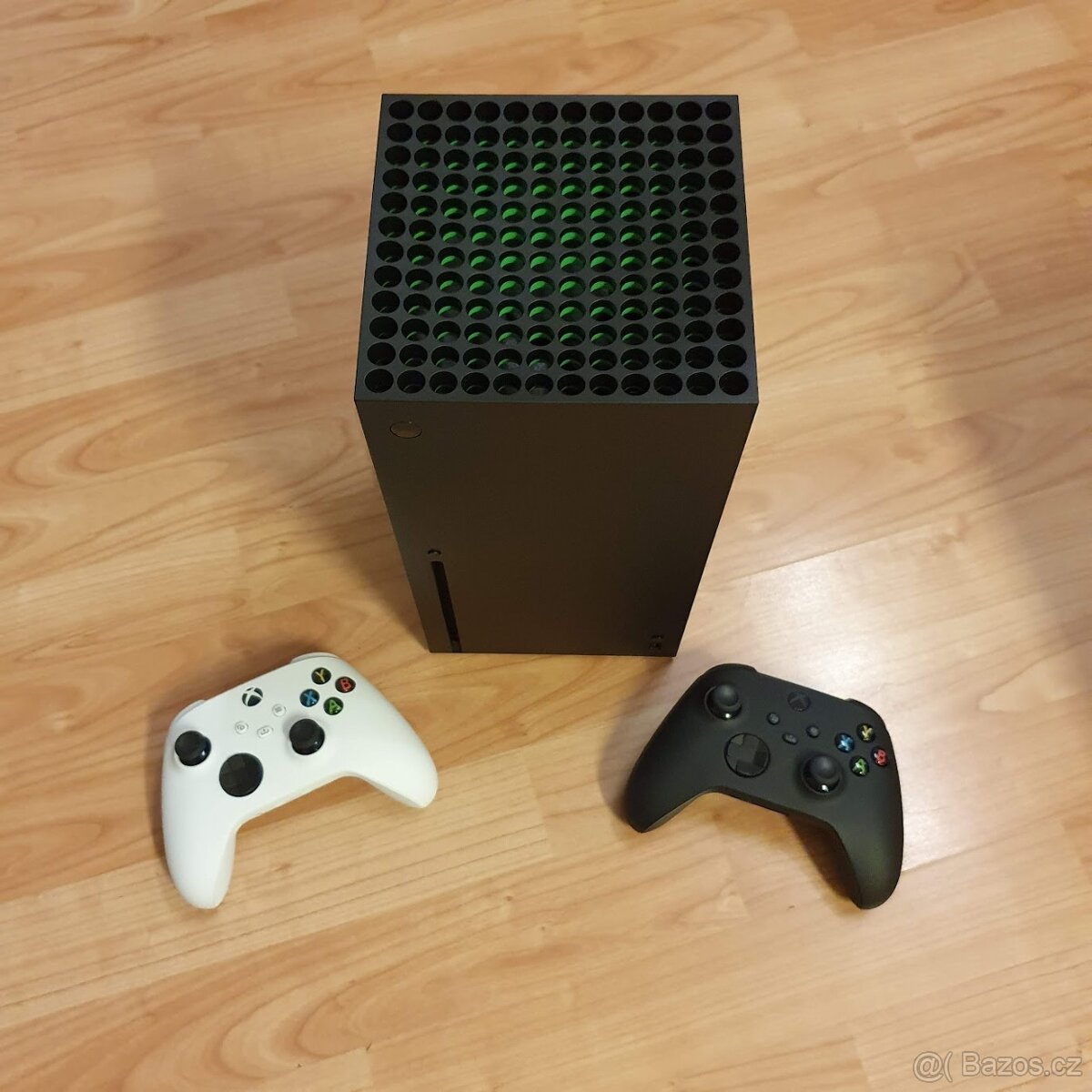 Xbox Series X - TOP stav + originál balení, ovladače a hry - 5