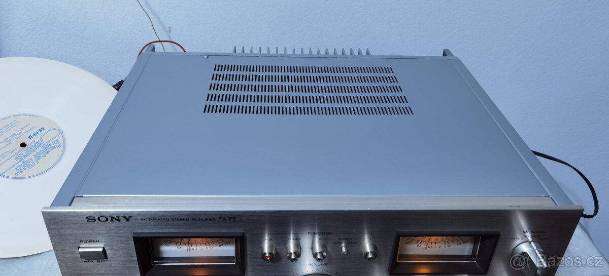 Sony TA-F5 - 5