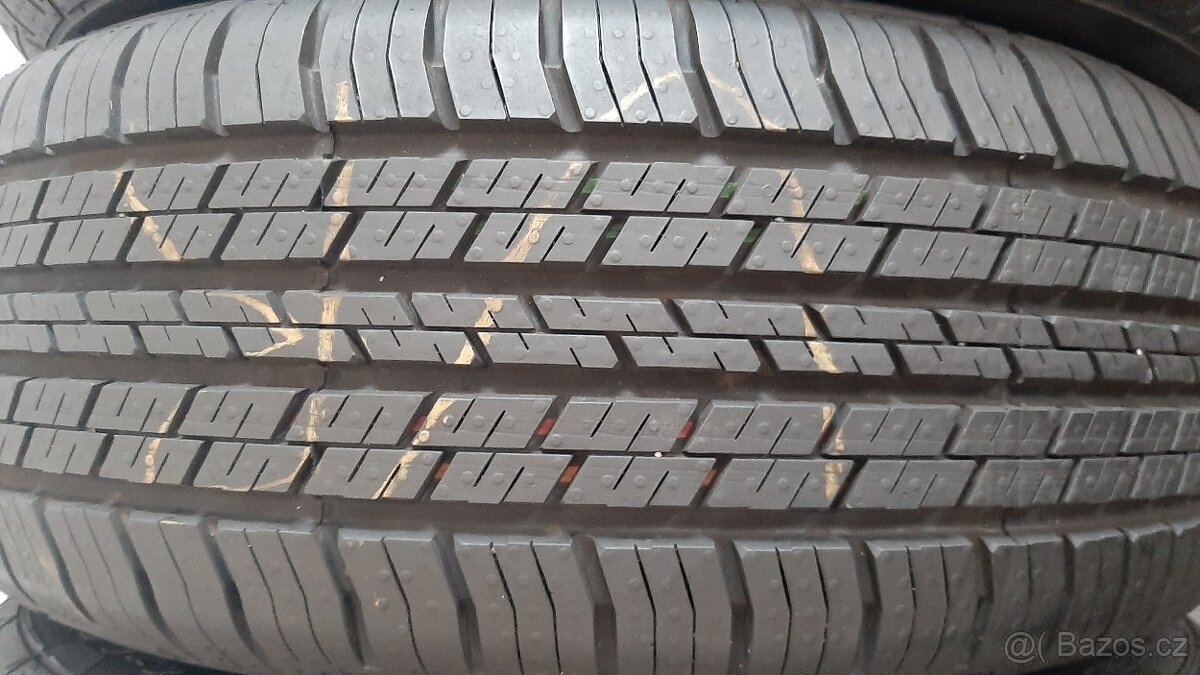 Pneumatiky letní 235/60R17-102V Continetal 4x4