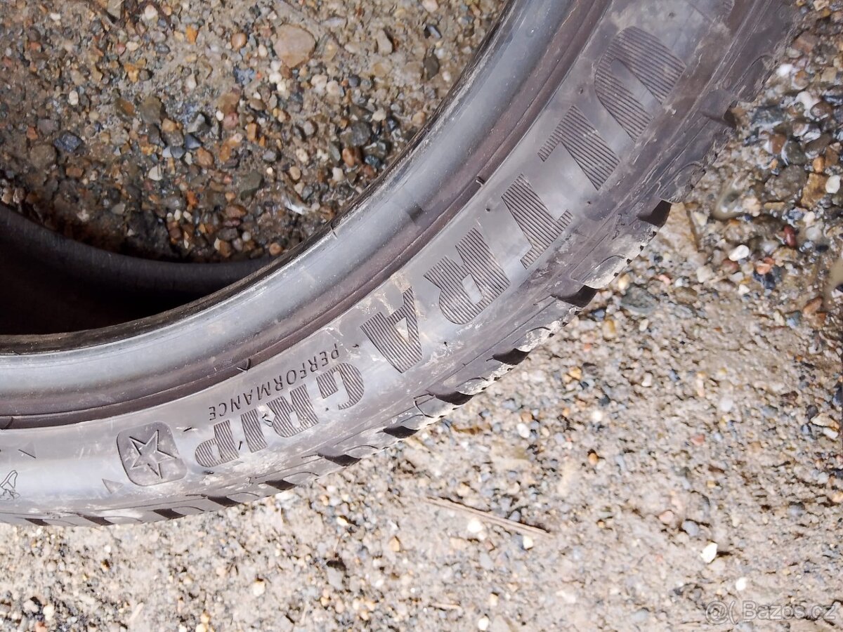 205/45/18 90h Goodyear - zimní pneu 2ks - 5