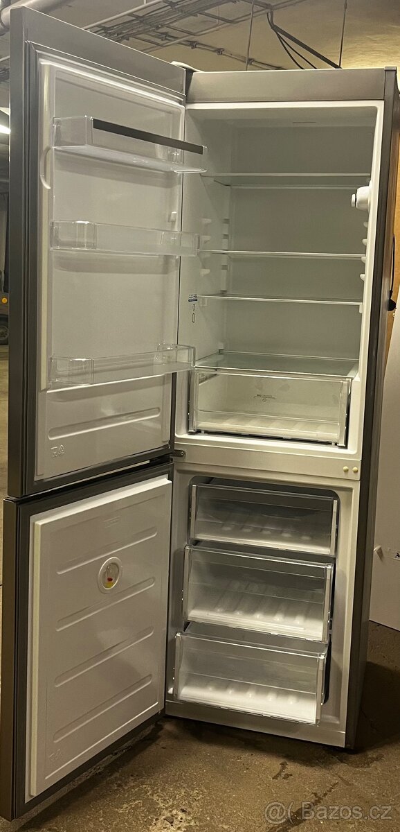 Lednička s mrazákem (Indesit LI7 SN1E X nerez) - 5