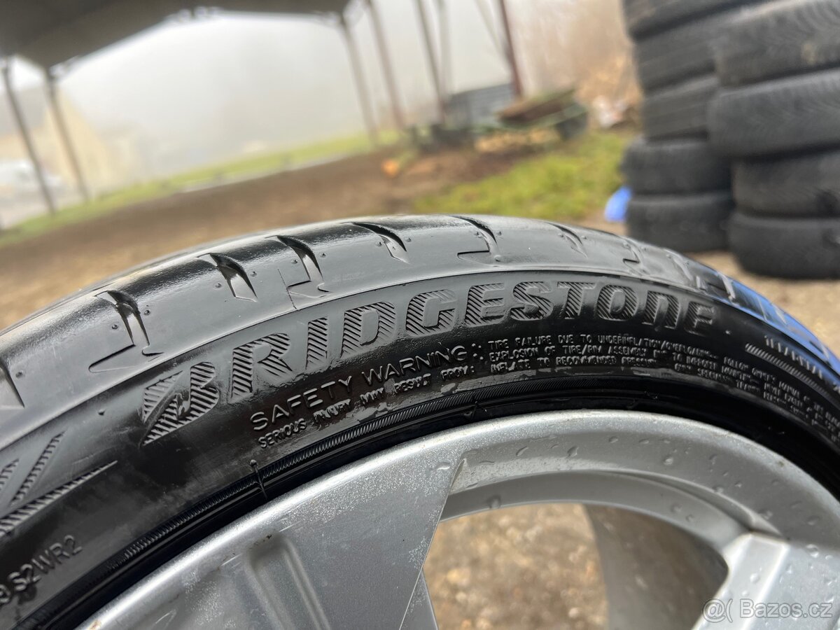 Sada originálních letních ALU kol Škoda |5x112; 225/40/18| - 5