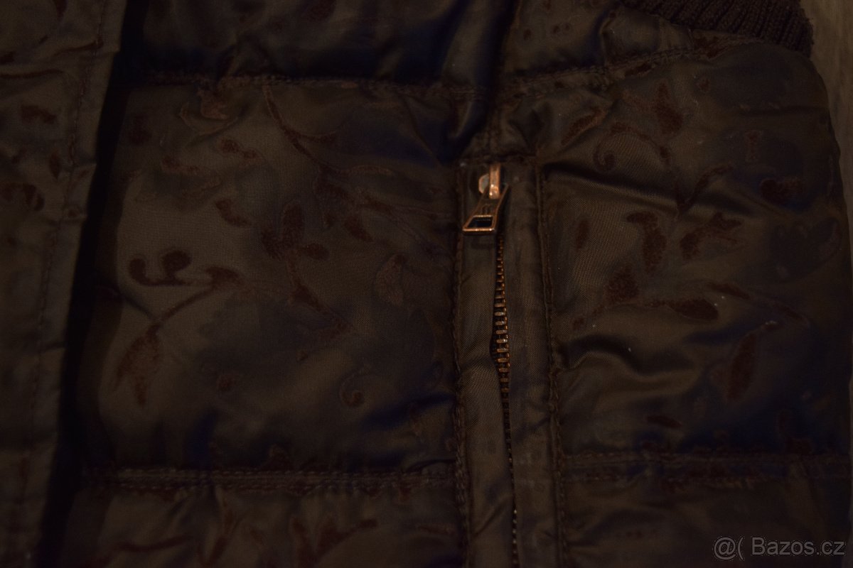 HNĚDÁ VESTA vel. L - 5