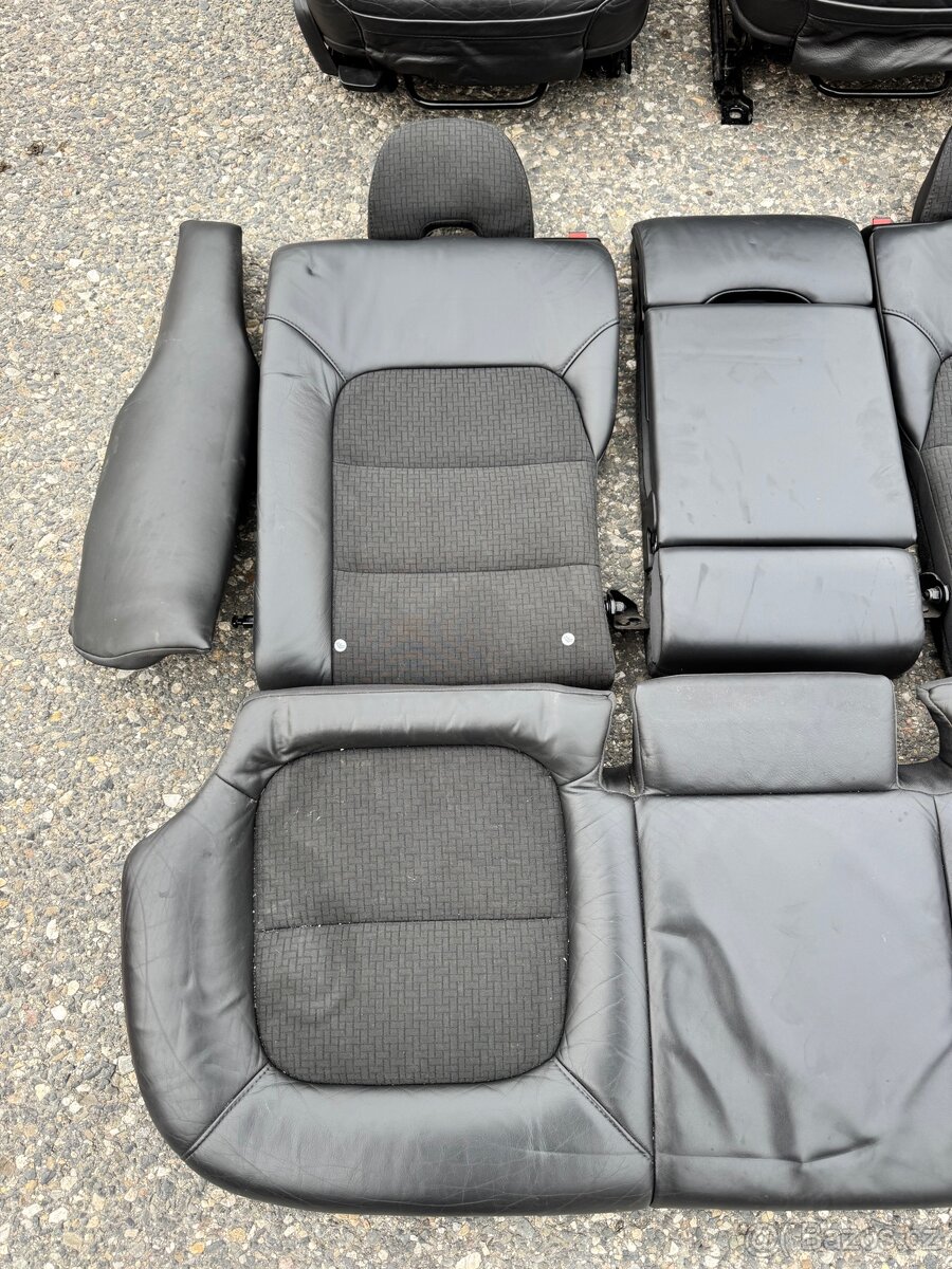 Kožený interiér Volvo V70 P3 - 5