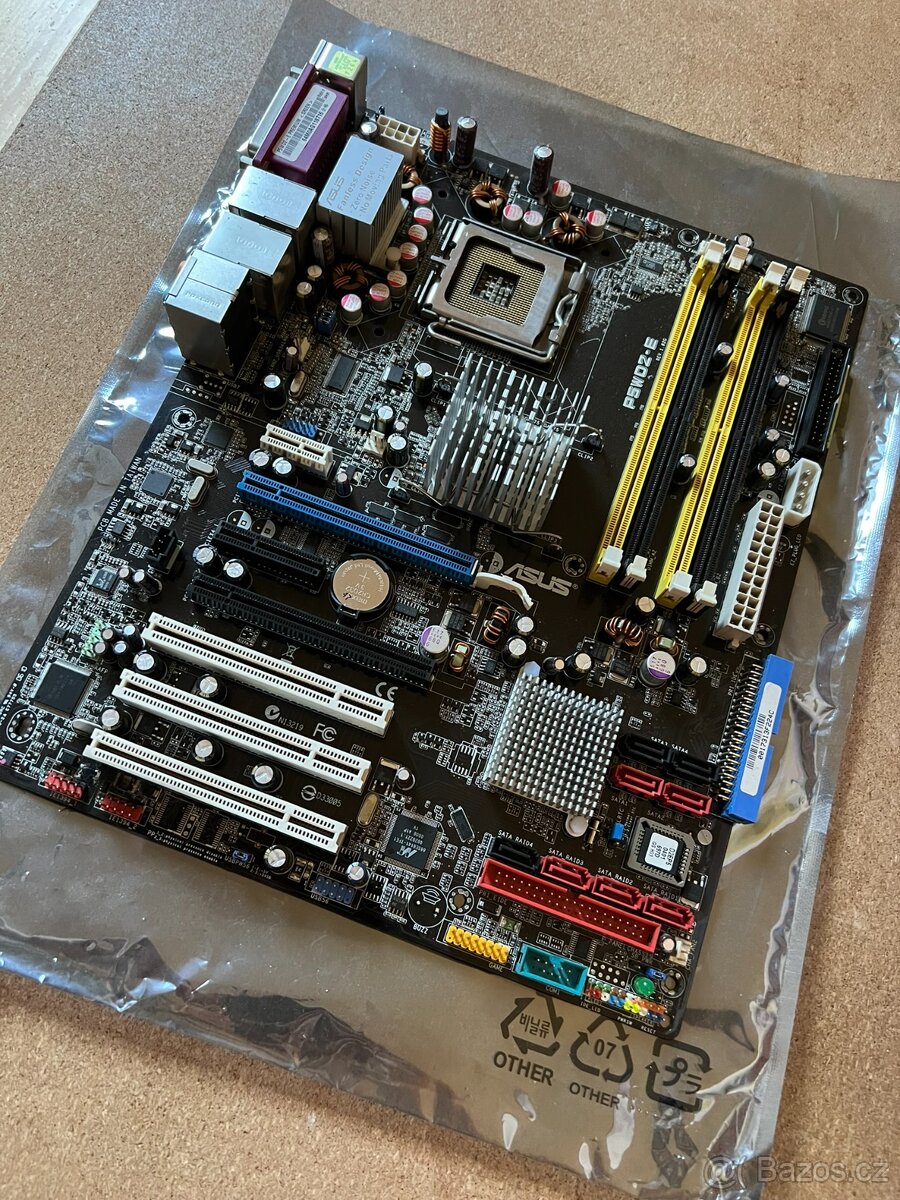 Základní deska ASUS P5WD2-E - 5