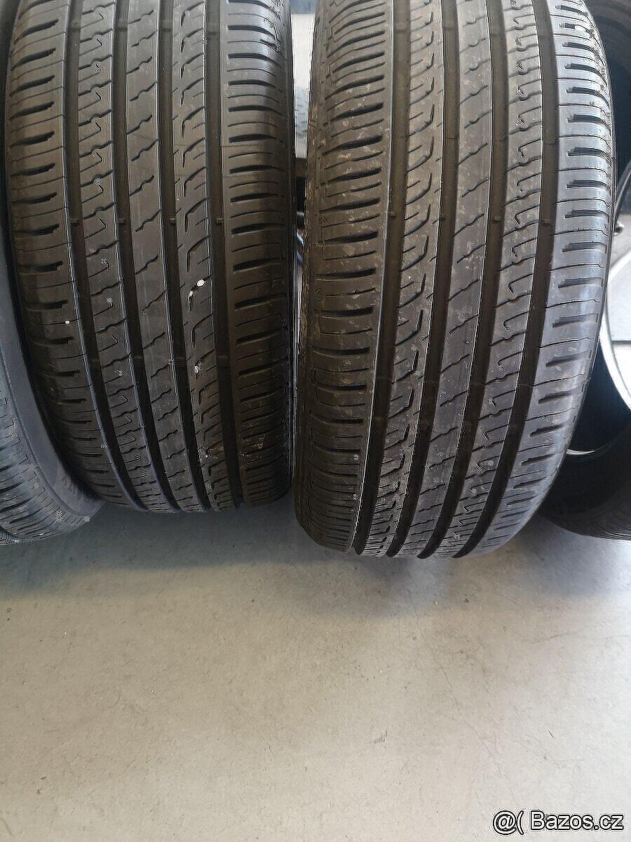 215/50 r17 215/50/17 - 5