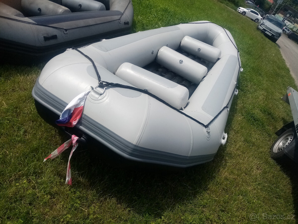 Raft pro 12 osob - 5