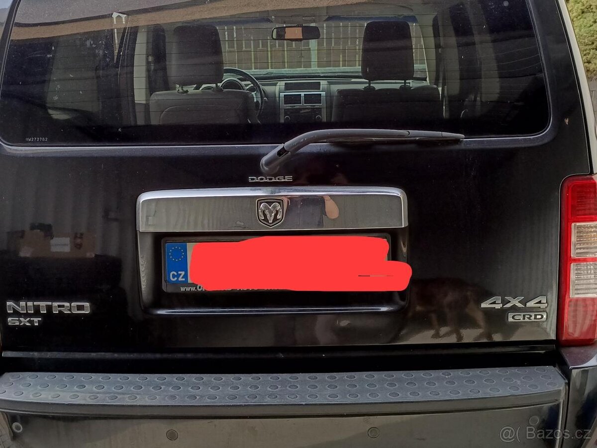 Dodge Nitro 2.8 - 5