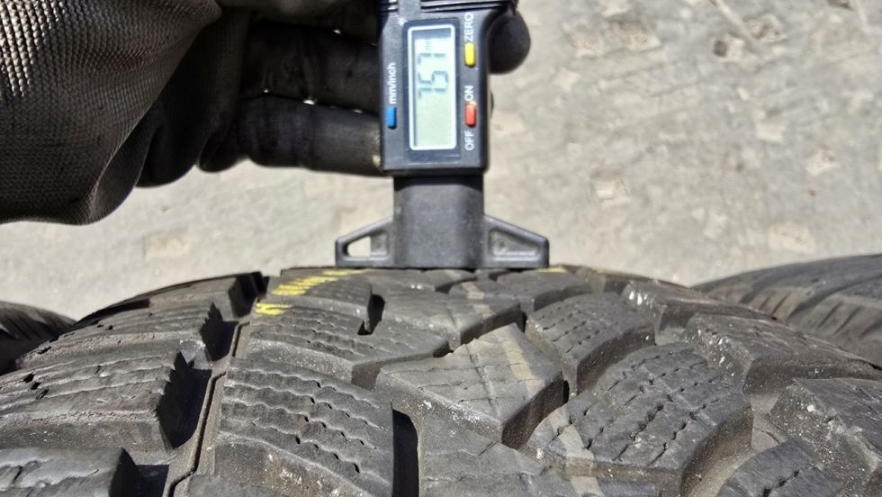 Zimní pneumatiky 205/55/16 Dunlop - 5