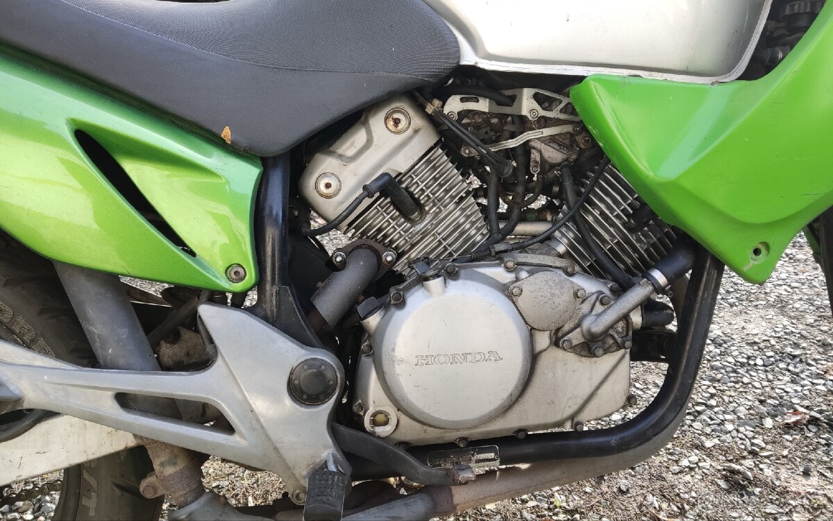 Honda Varadero 125 V - 5
