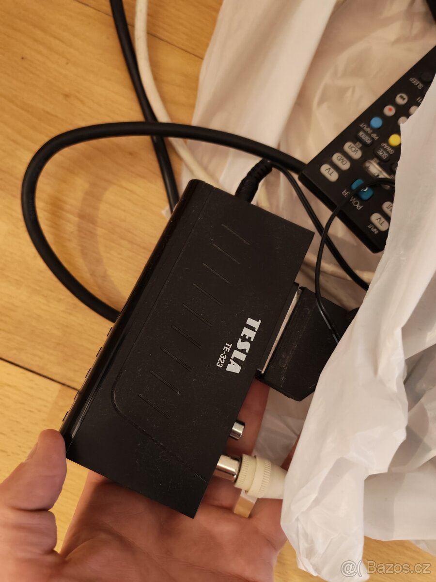 LG televize ( starší ) + setobox - 5