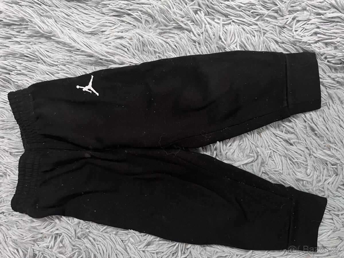 Značkové oblečení a boty - 5