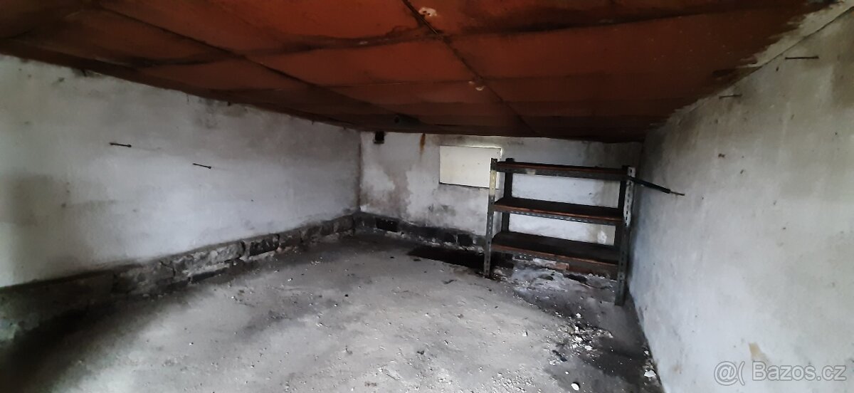 Garáž Cheb, Háje - 5