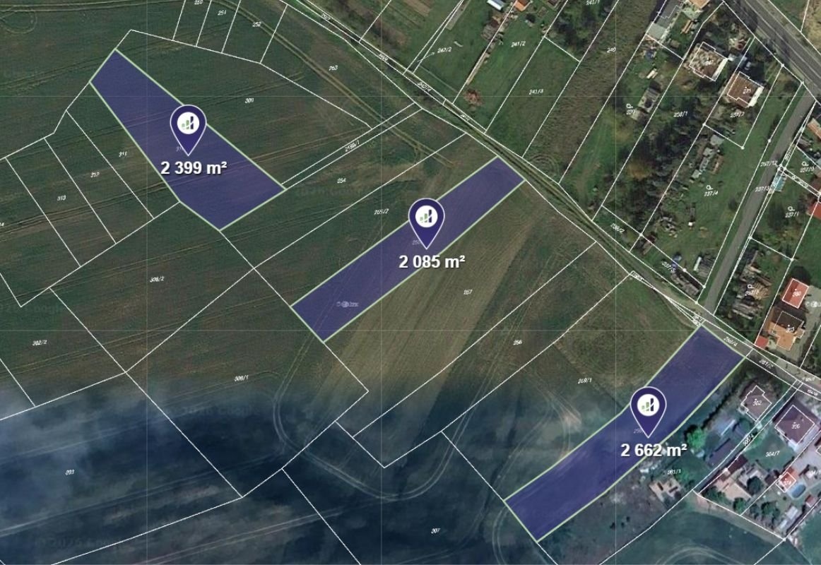 Prodej podílu 1/3 pole 34 003 m², Pavlice - 5