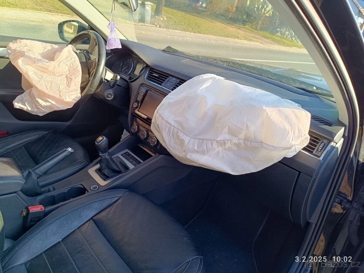 Škoda Octavia 3 kombi 1.4TSI 103KW CHPA NBJ LF9R r.v. 2014 - 5