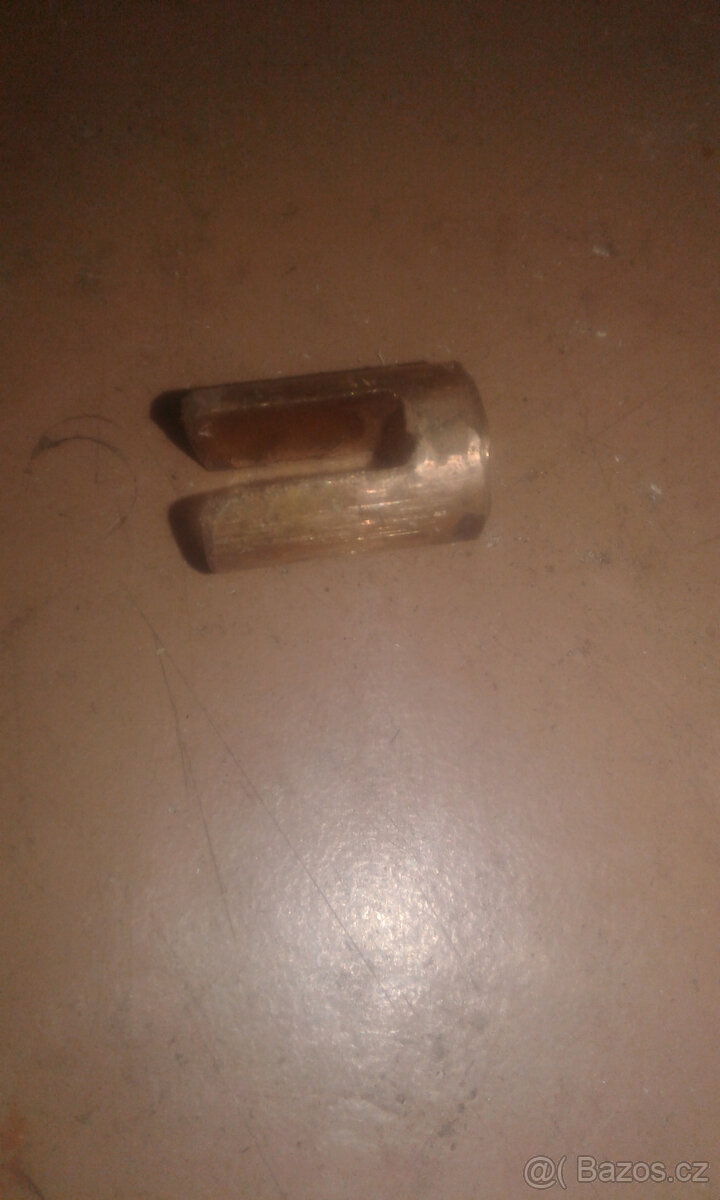 Stadion,Jawetta díly - 5