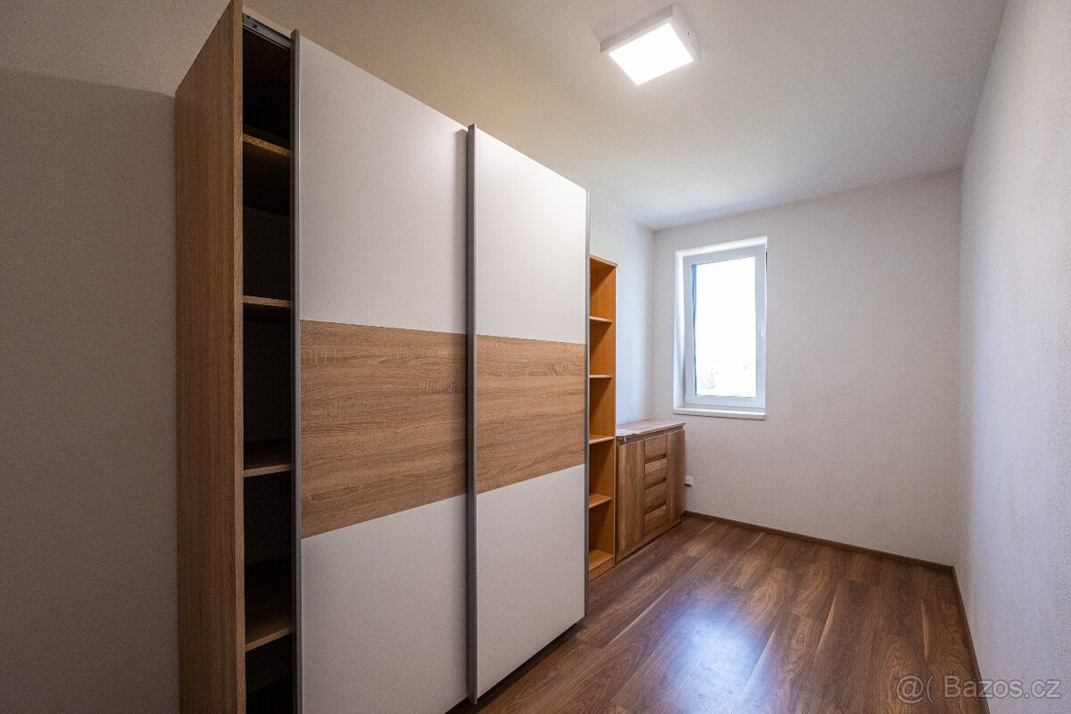 Pronajmu byt 3+kk - Velké Bílovice - 5