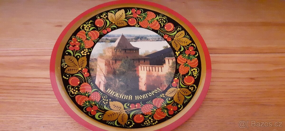 dekorativní malované talíře Nižnij Novgorod - chochloma - 5